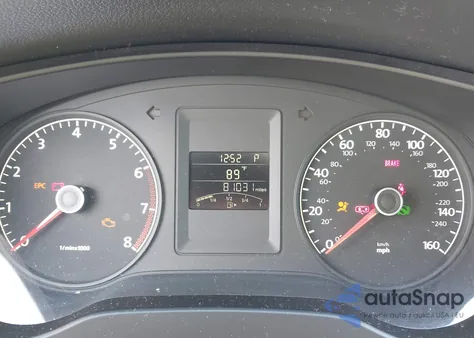 2011 Volkswagen Jetta 2.0L S z USA, uszkodzony, nr VIN 3VW2K7AJ8BM337807